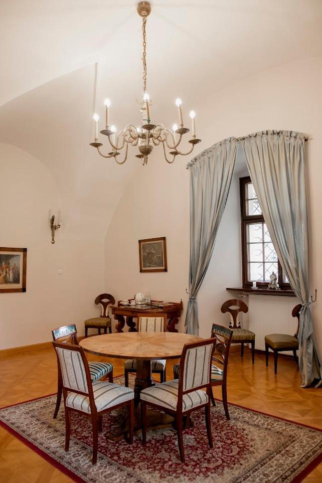 Zamek W Baranowie Sandomierskim Baranów Sandomierski Exterior foto